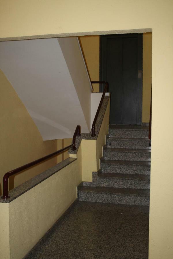 Ap-Art Apartment La Seu d'Urgell Luaran gambar